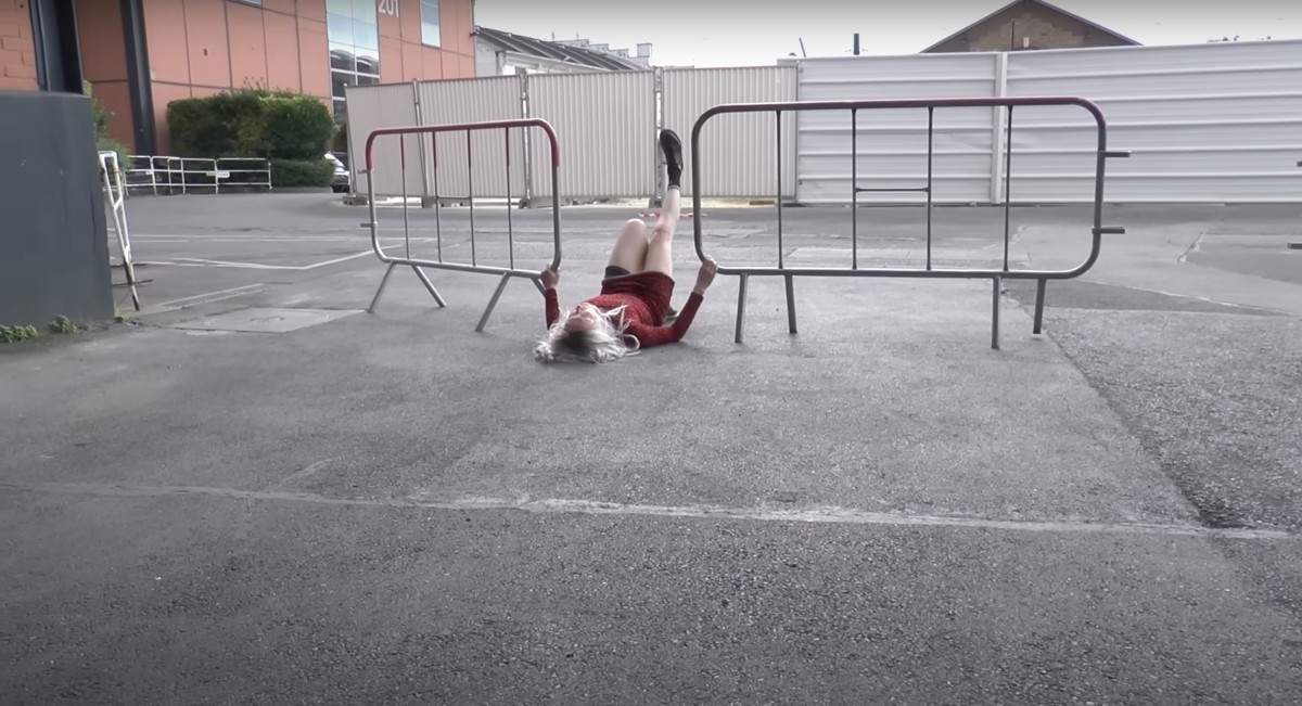 Bunu Sana Demiştim, Disco Tarantula remix of Tuğ&ccedil;e Şenoğul&rsquo;s song, video by Melis Tezkan, video still 1, 2019