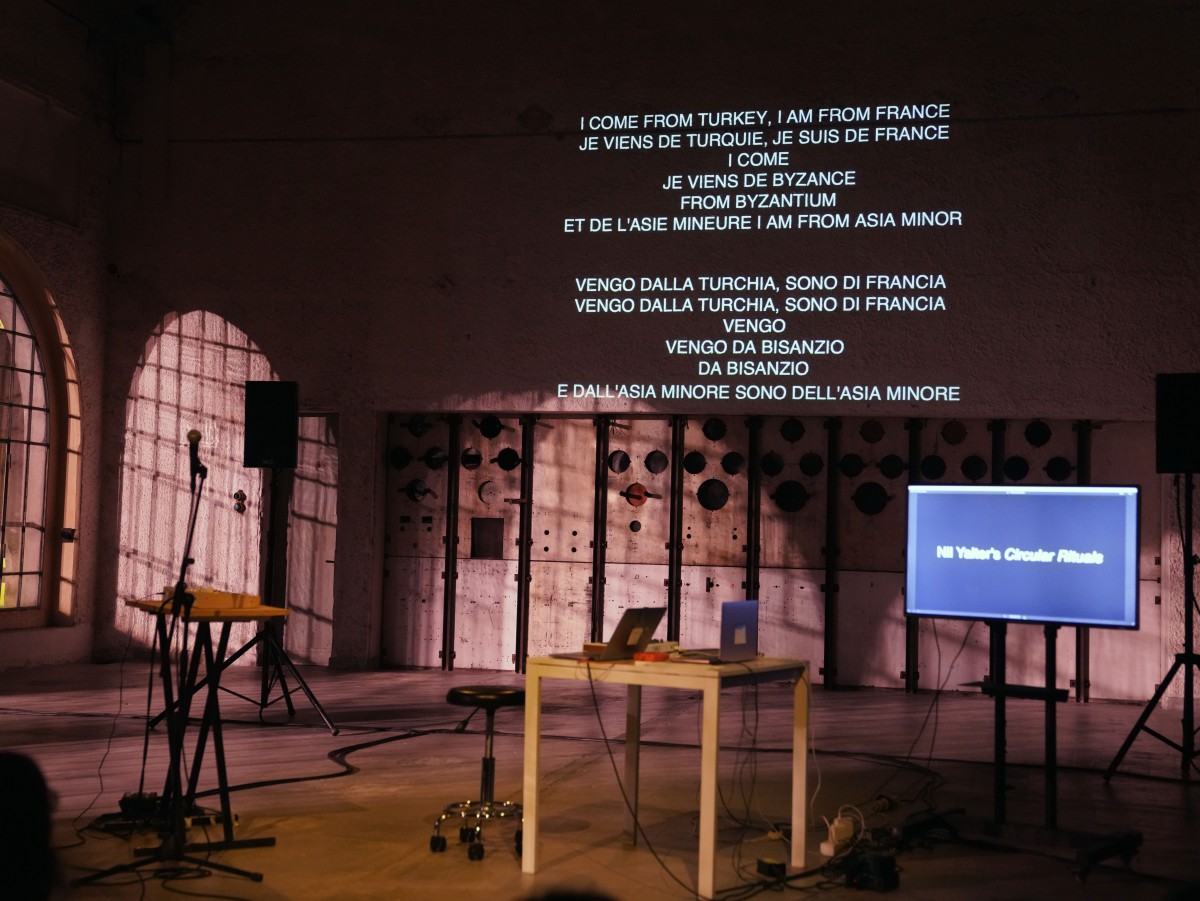 Melis Tezkan, 8938th song: with Nil Yalter, Live Works Festival at Centrale Fies, photo by Alessandro Sala